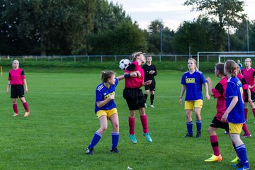 Bild 137 - B-Juniorinnen TSV Gnutz o.W. - SV Wahlstedt : Ergebnis: 1:1